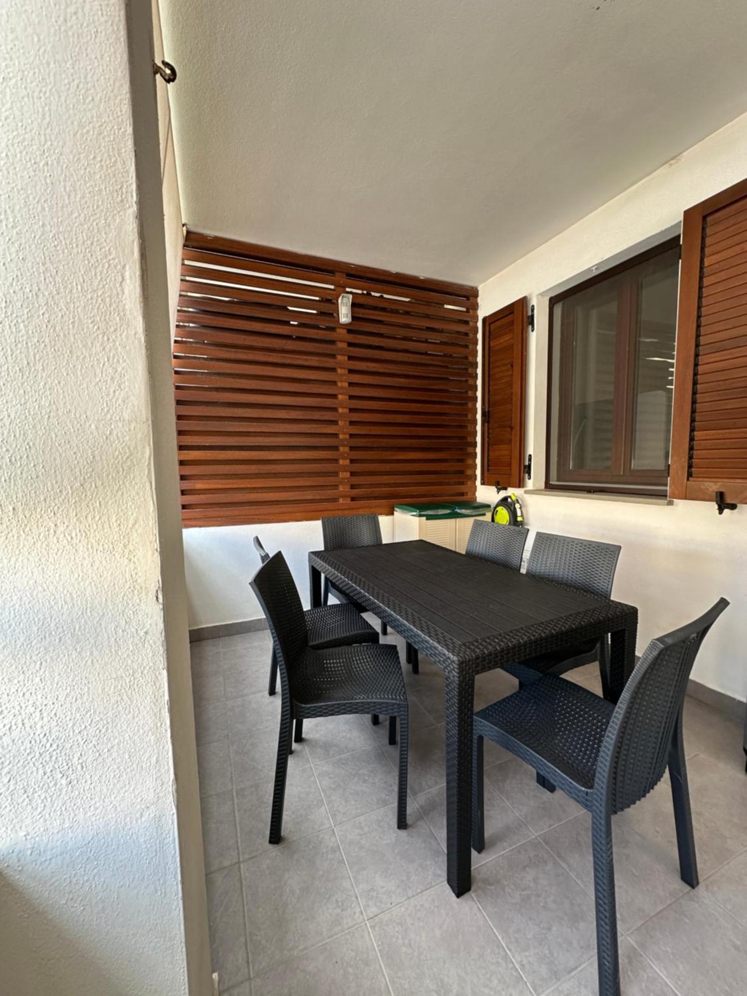 Gris I Blanca Apartment อาลเกโร ภายนอก รูปภาพ